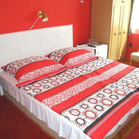 Gyongyvirag Vendeghaz Apartment Balatonboglar Bagian luar foto