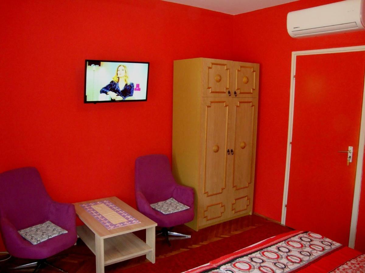 Gyongyvirag Vendeghaz Apartment Balatonboglar Bagian luar foto