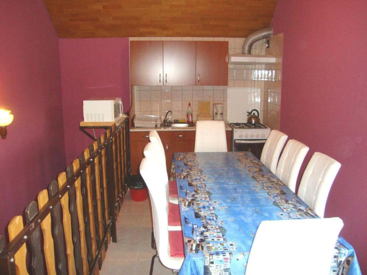 Gyongyvirag Vendeghaz Apartment Balatonboglar Bagian luar foto