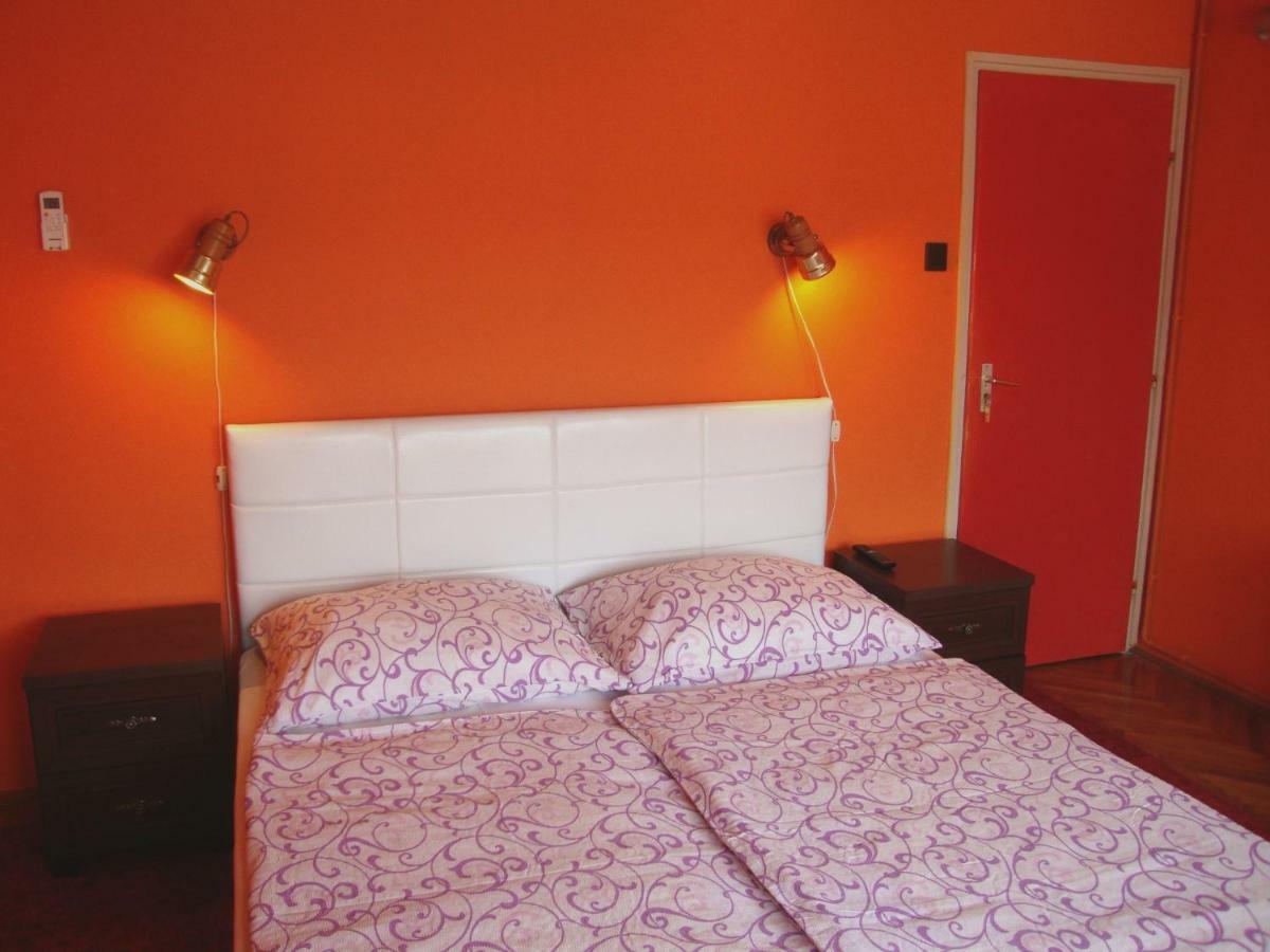 Gyongyvirag Vendeghaz Apartment Balatonboglar Bagian luar foto