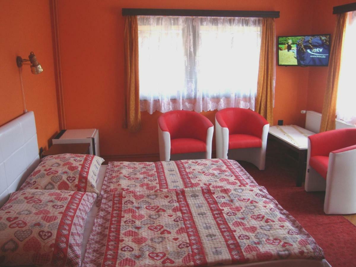 Gyongyvirag Vendeghaz Apartment Balatonboglar Bagian luar foto