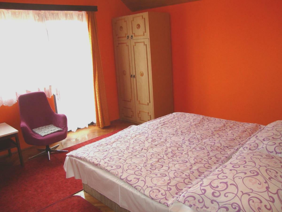 Gyongyvirag Vendeghaz Apartment Balatonboglar Bagian luar foto