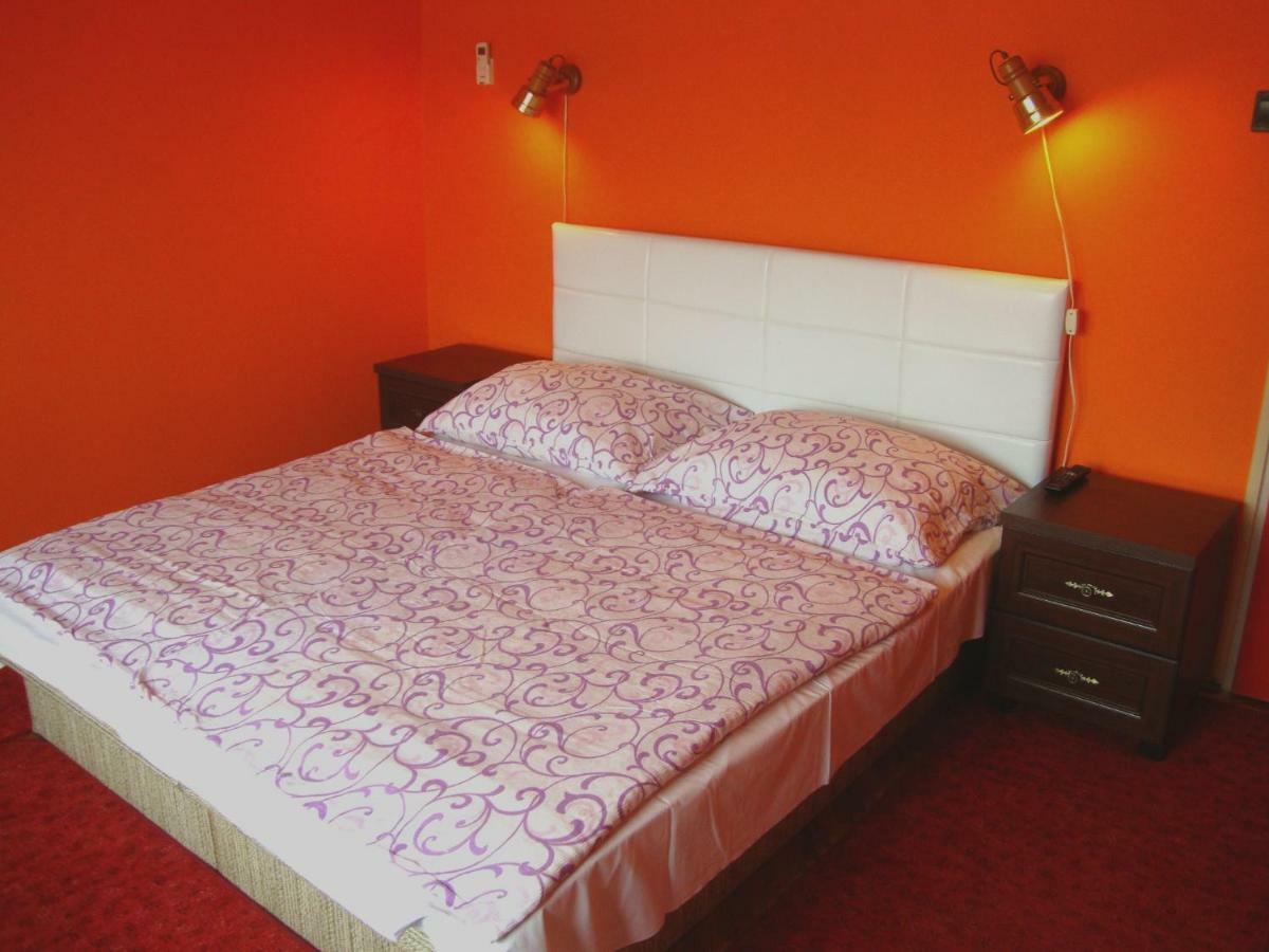 Gyongyvirag Vendeghaz Apartment Balatonboglar Bagian luar foto